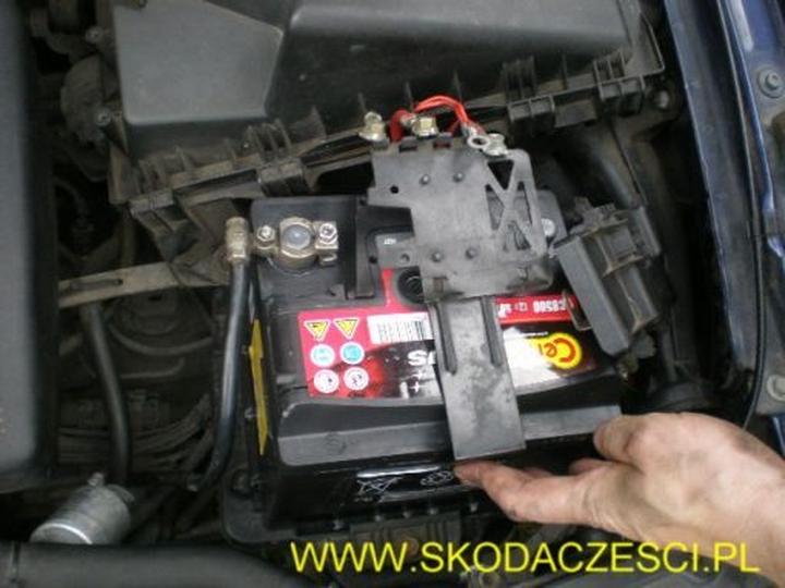 Jak dobrać odpowiedni akumulator do Skody Octavii 1.6 benzyna?