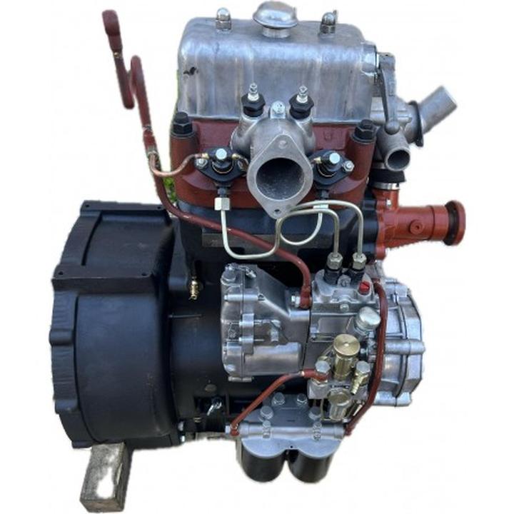 Silnik C330 w C-328