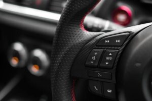 Interfejs Bluetooth w samochodzie – co warto wiedzieć?